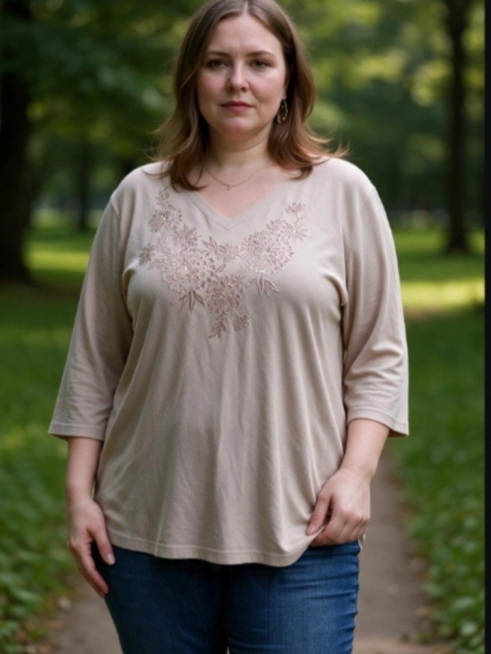 Jessica London Women's V-Neck Embroidered 3/4 Sleeve Top - Cream FREE Necklace